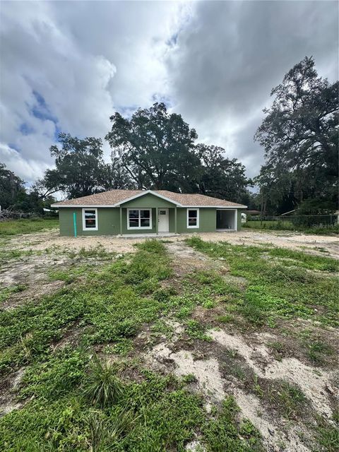 Photo of 3401 NE 16th Court, Ocala, FL 34479 (MLS # OM710714)