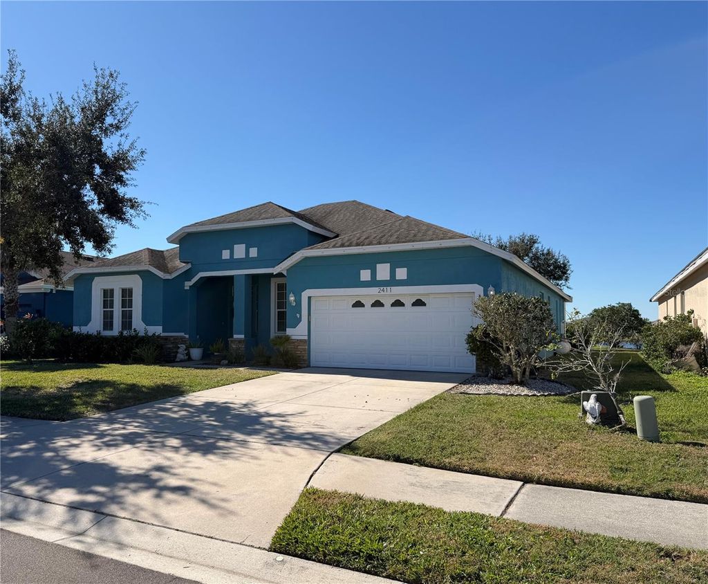 Photo of 2411 129th Avenue E, Parrish, FL 34219 (MLS # A4680315)