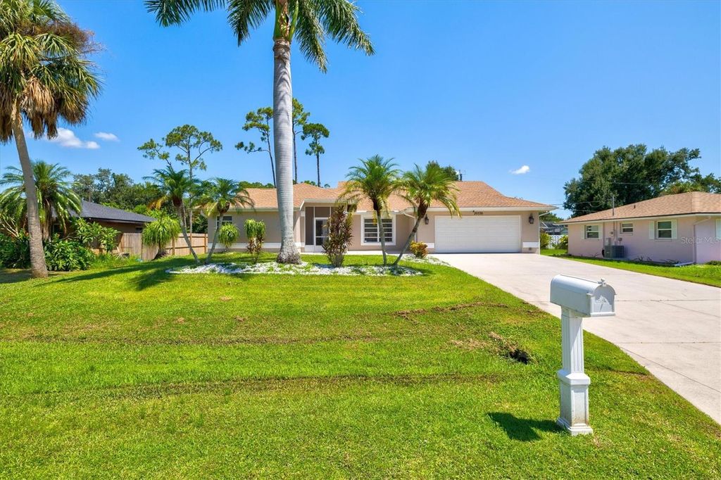 Photo of 20330 Emerald Avenue, Port Charlotte, FL 33952 (MLS # N6140143)