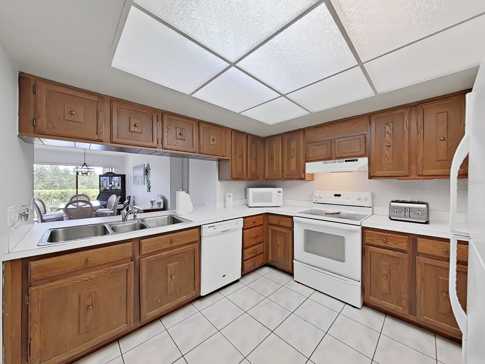 MARINER VILLAGE NORTHWEST CONDO - Residential