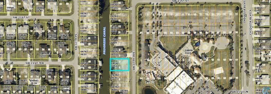 Very nice western rear exposure gulf access lot located in beautiful SW Cape Coral. Area of new homes. Easy access to Chiquita Blvd. Schools, beaches, parks and recreation all within minutes from area.