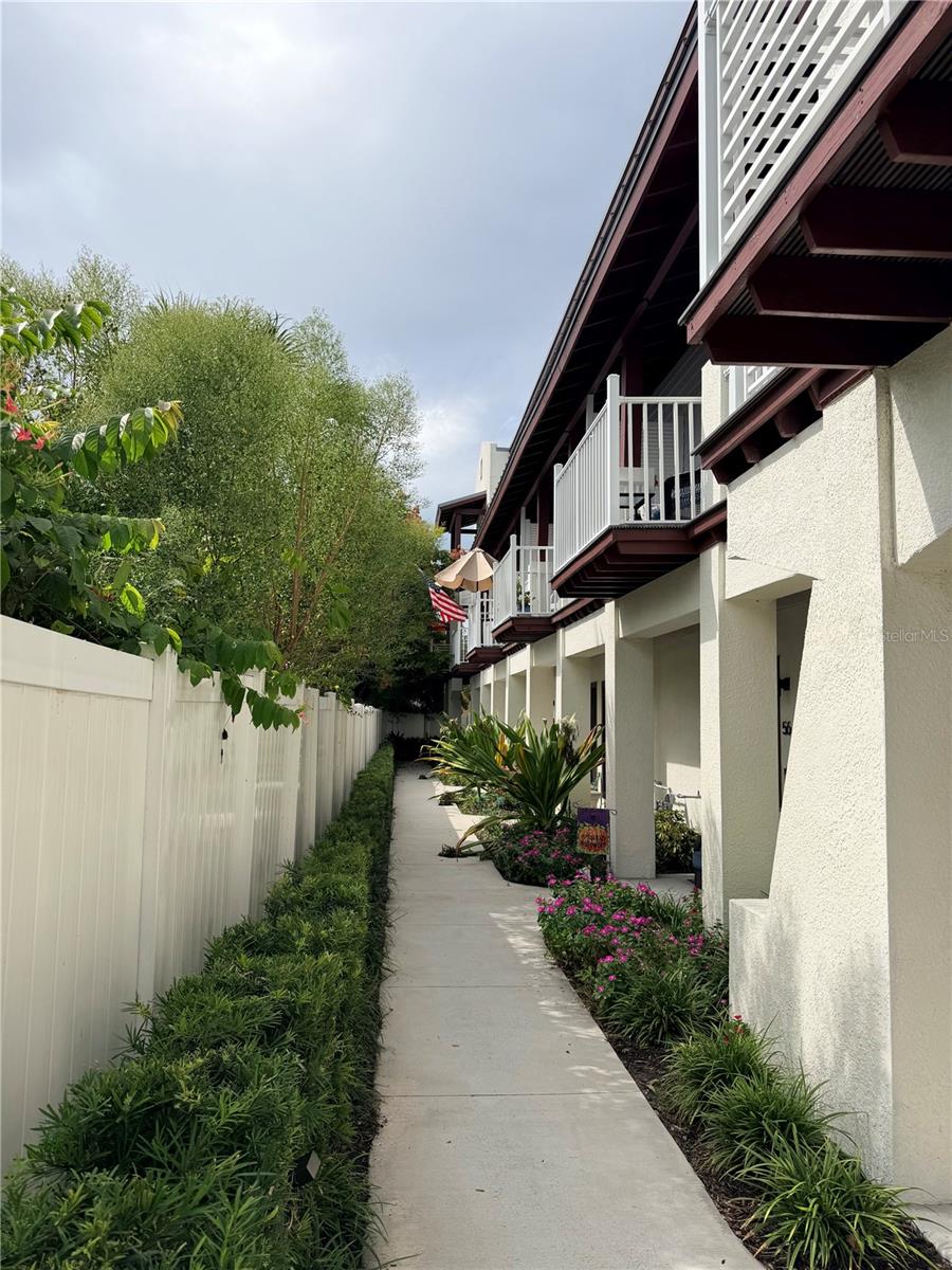 HIGHLAND TOWNHOMES PHASE II LOT 56 - Residential Lease