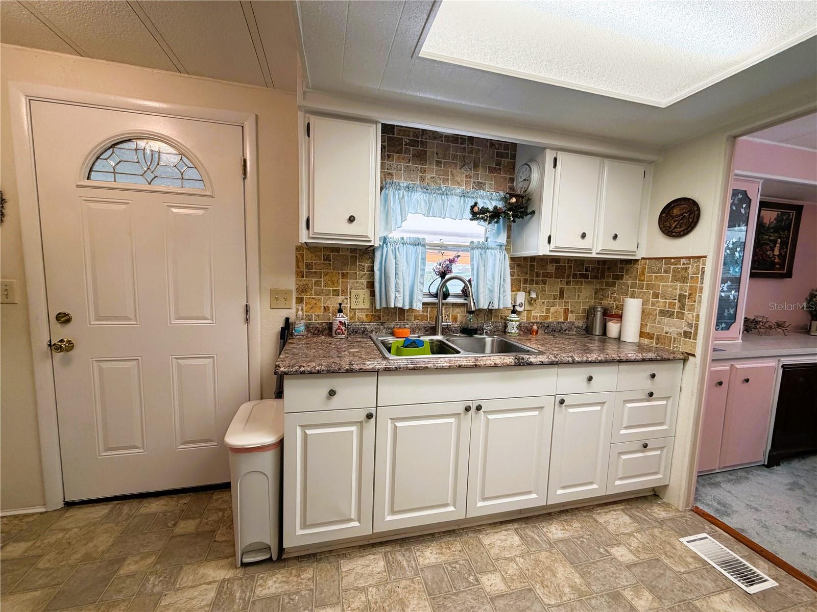 HAWTHORNE AT LEESBURG A COOP - Residential