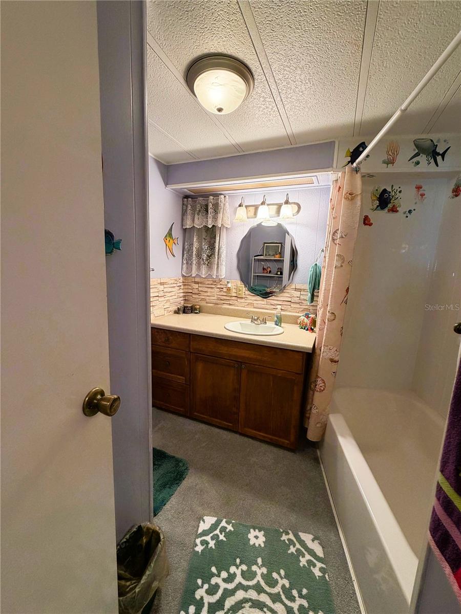 HAWTHORNE AT LEESBURG A COOP - Residential