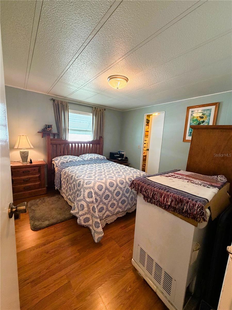 HAWTHORNE AT LEESBURG A COOP - Residential