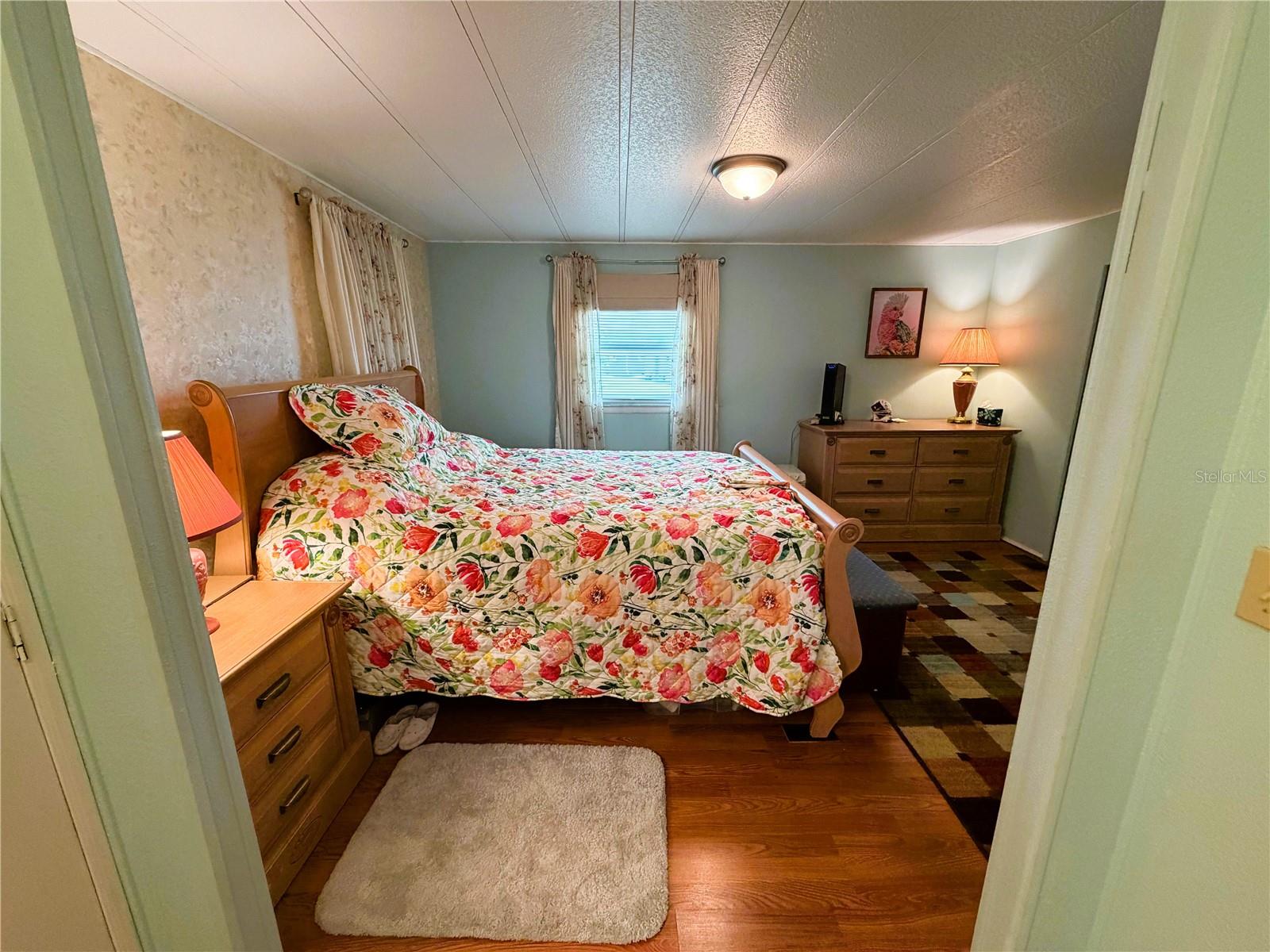 HAWTHORNE AT LEESBURG A COOP - Residential