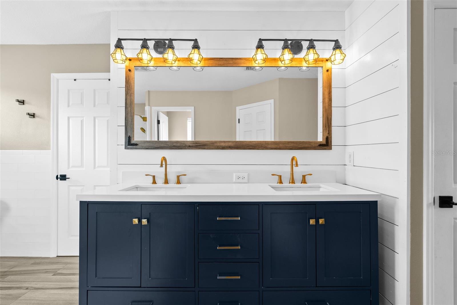 WILDERNESS LAKE PRESERVE PH 02 - Residential