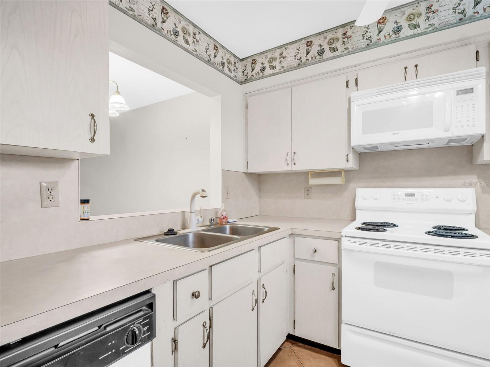 MISSION GROVE CONDO - Residential