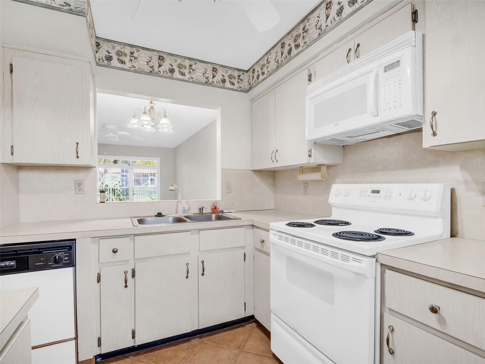 MISSION GROVE CONDO - Residential