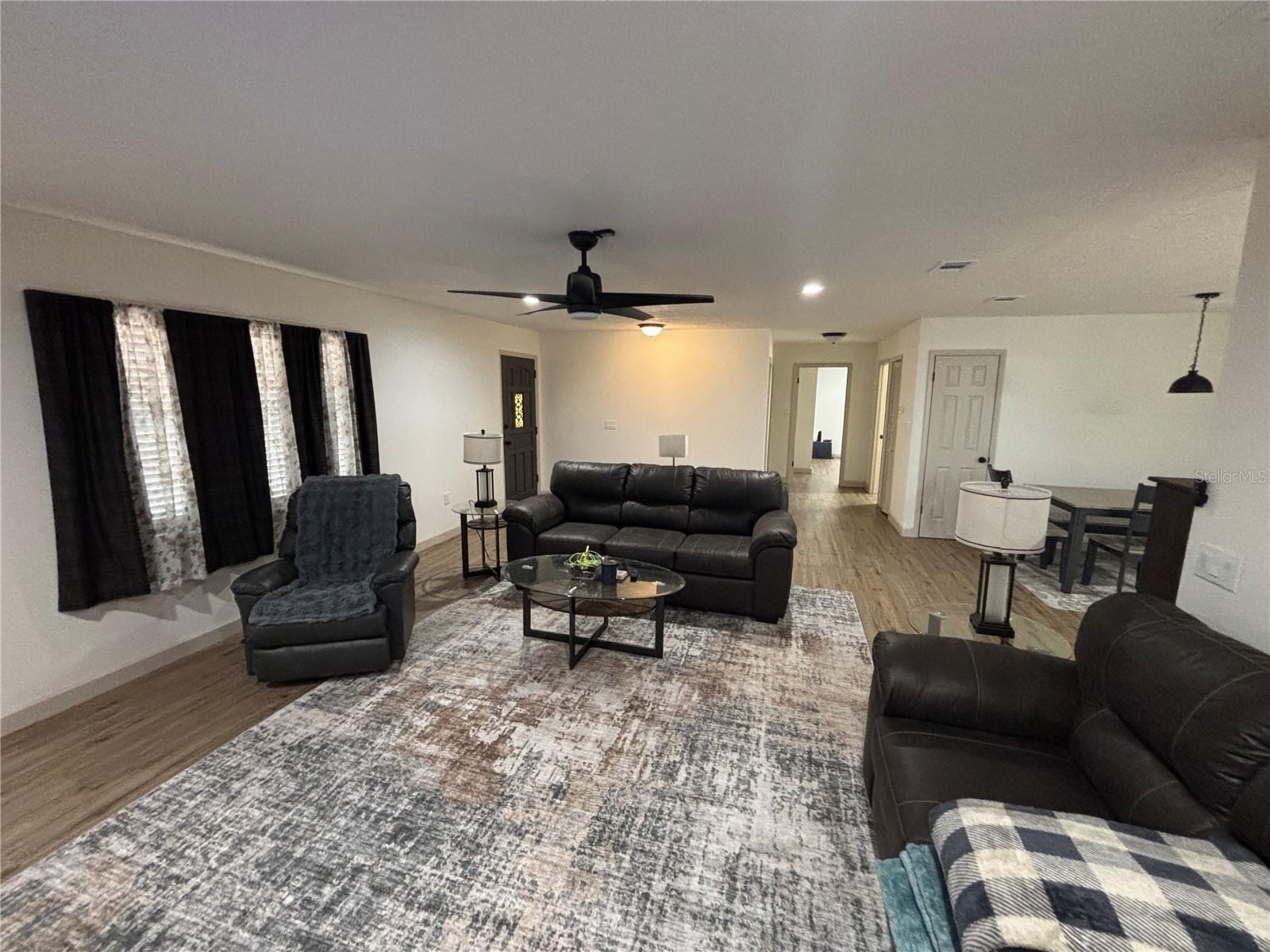 MEADOWBROOK RANCHES - Residential