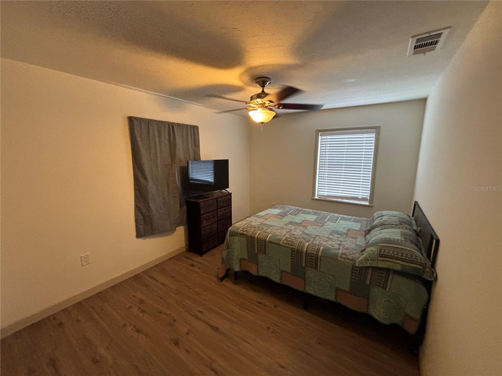 MEADOWBROOK RANCHES - Residential