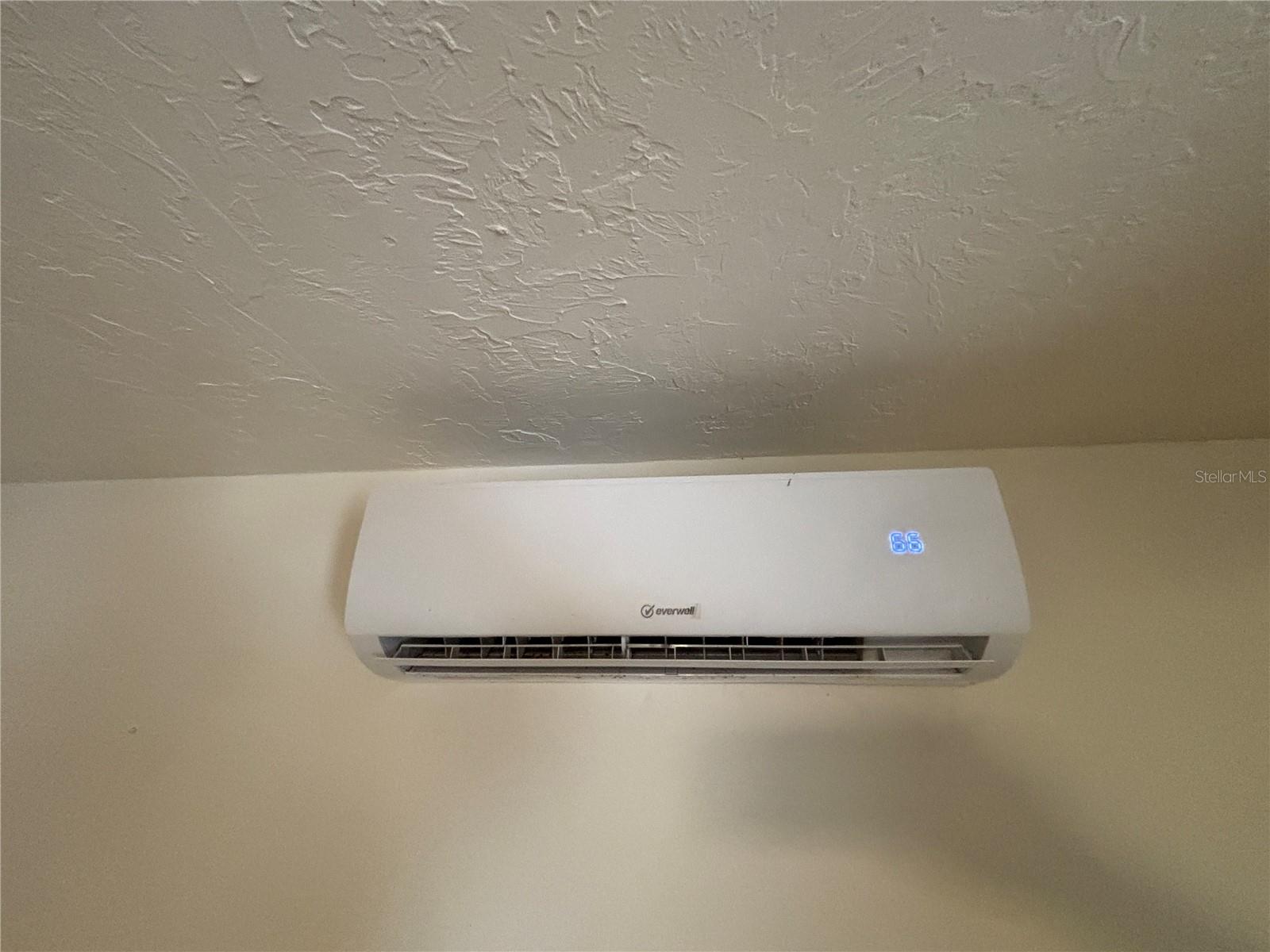 MEADOWBROOK RANCHES - Residential