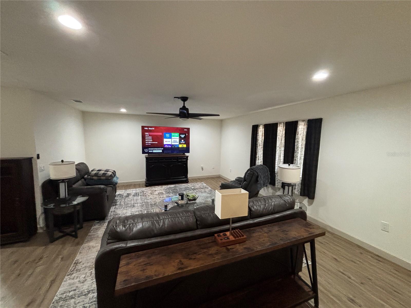 MEADOWBROOK RANCHES - Residential