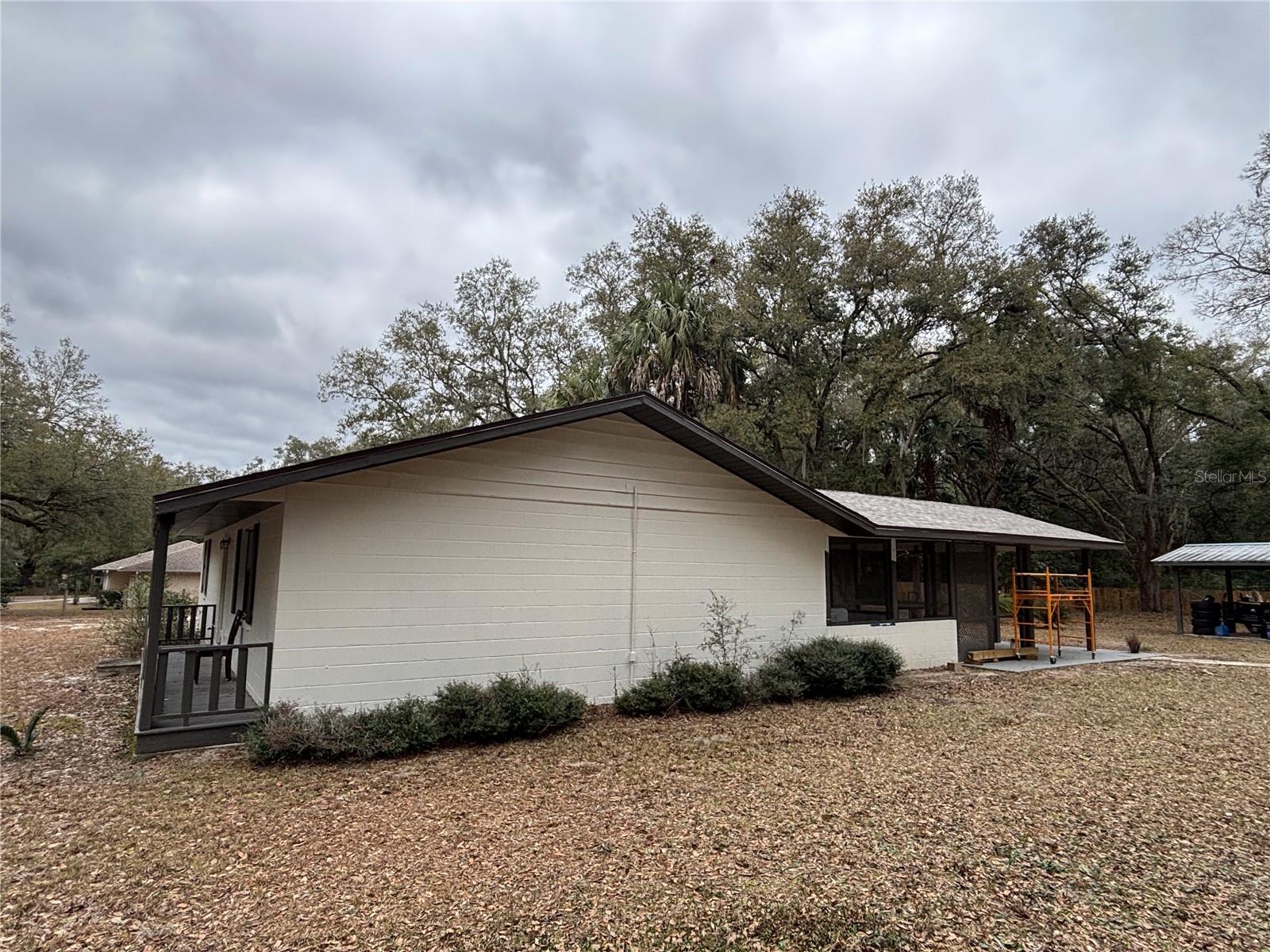 MEADOWBROOK RANCHES - Residential