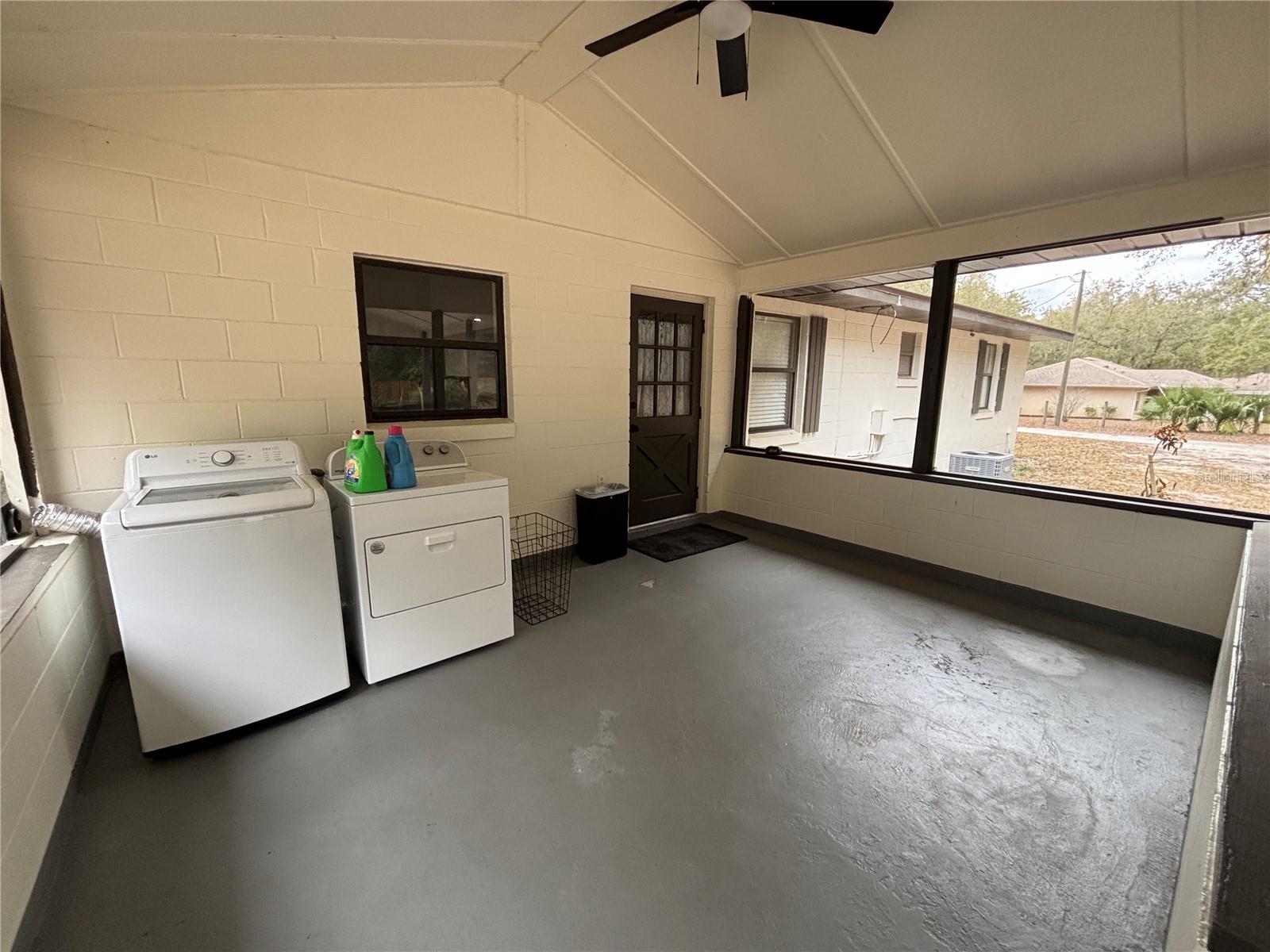 MEADOWBROOK RANCHES - Residential