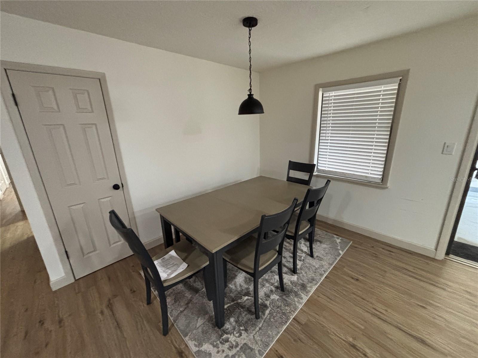 MEADOWBROOK RANCHES - Residential