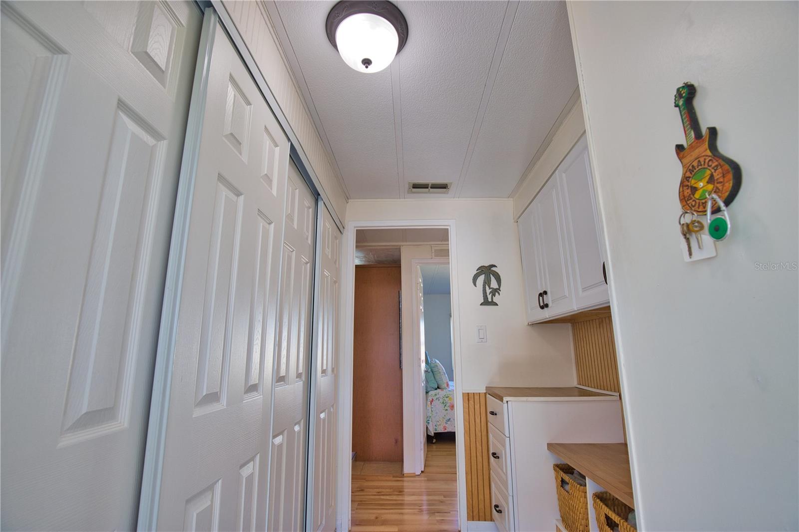 LA CASA MHP CO-OP - Residential