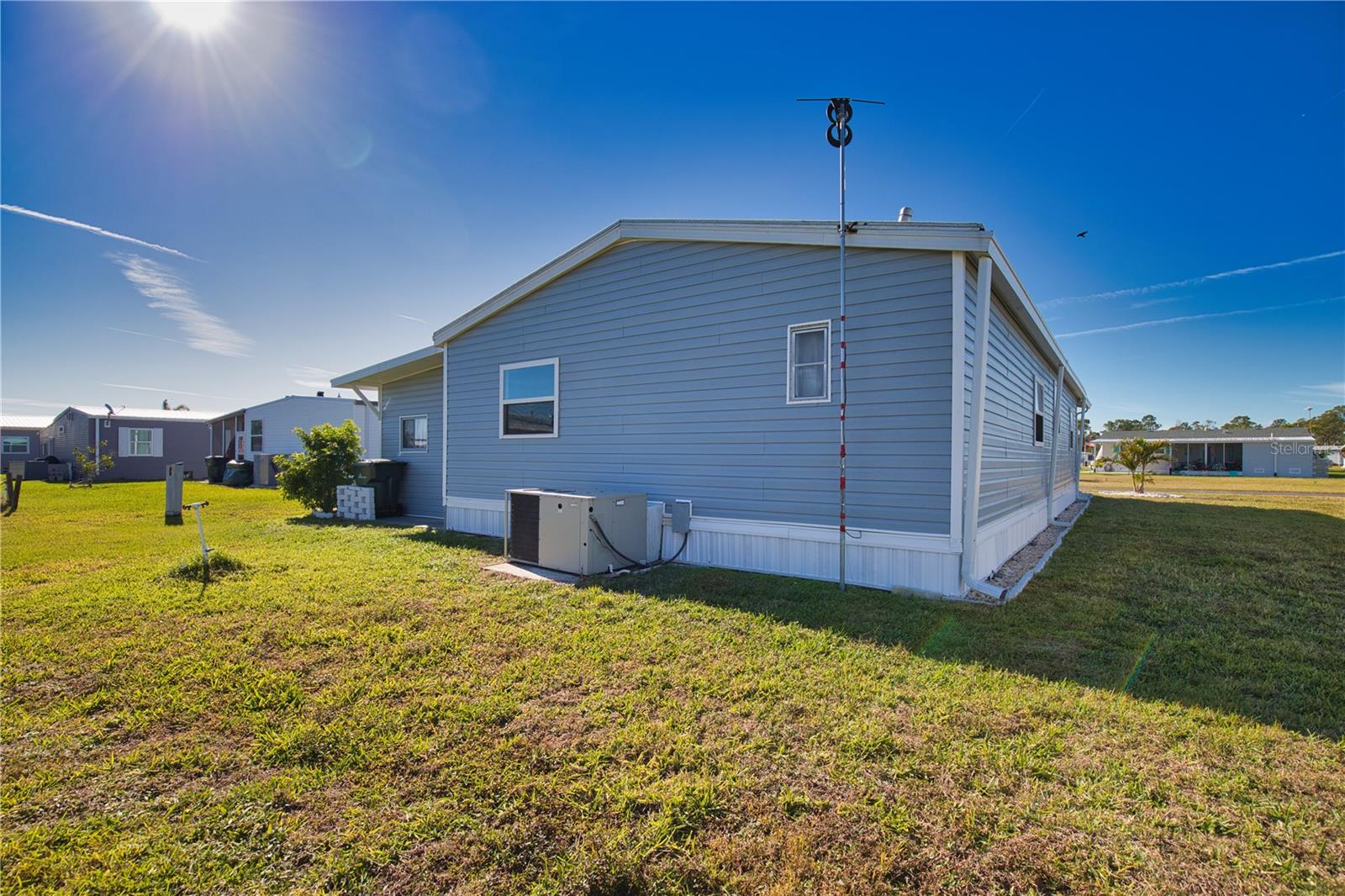 LA CASA MHP CO-OP - Residential