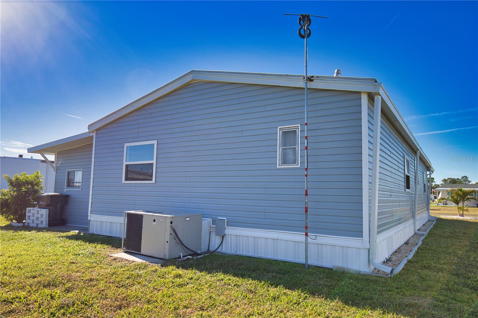 LA CASA MHP CO-OP - Residential