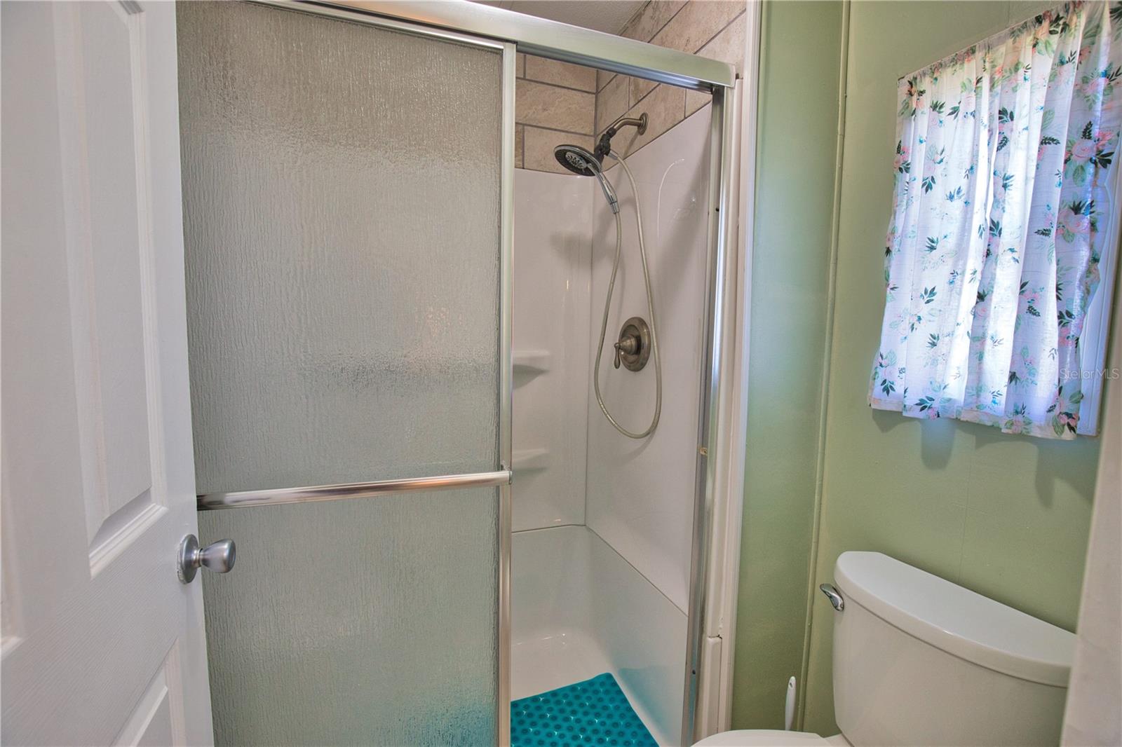 LA CASA MHP CO-OP - Residential