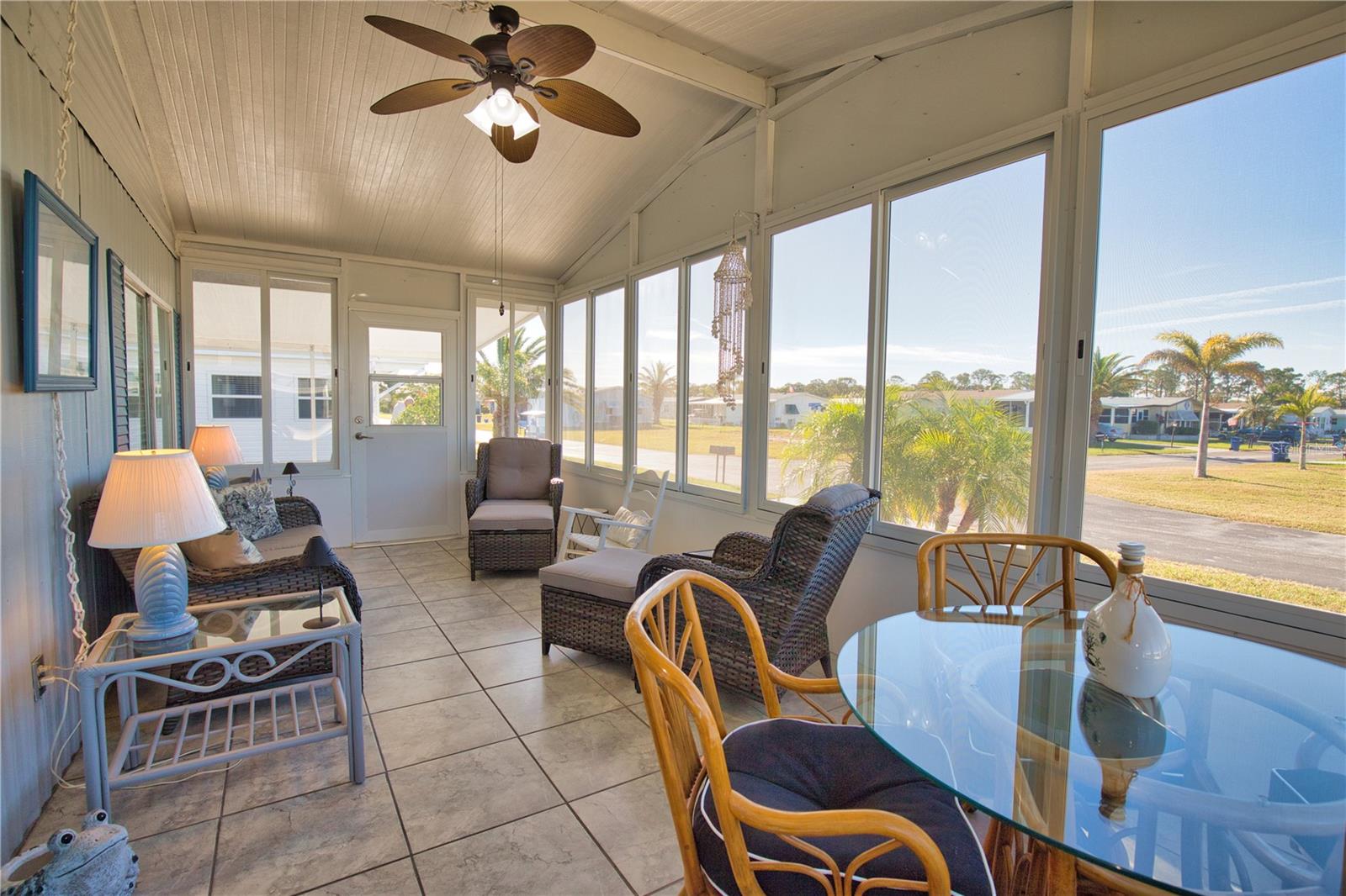 LA CASA MHP CO-OP - Residential