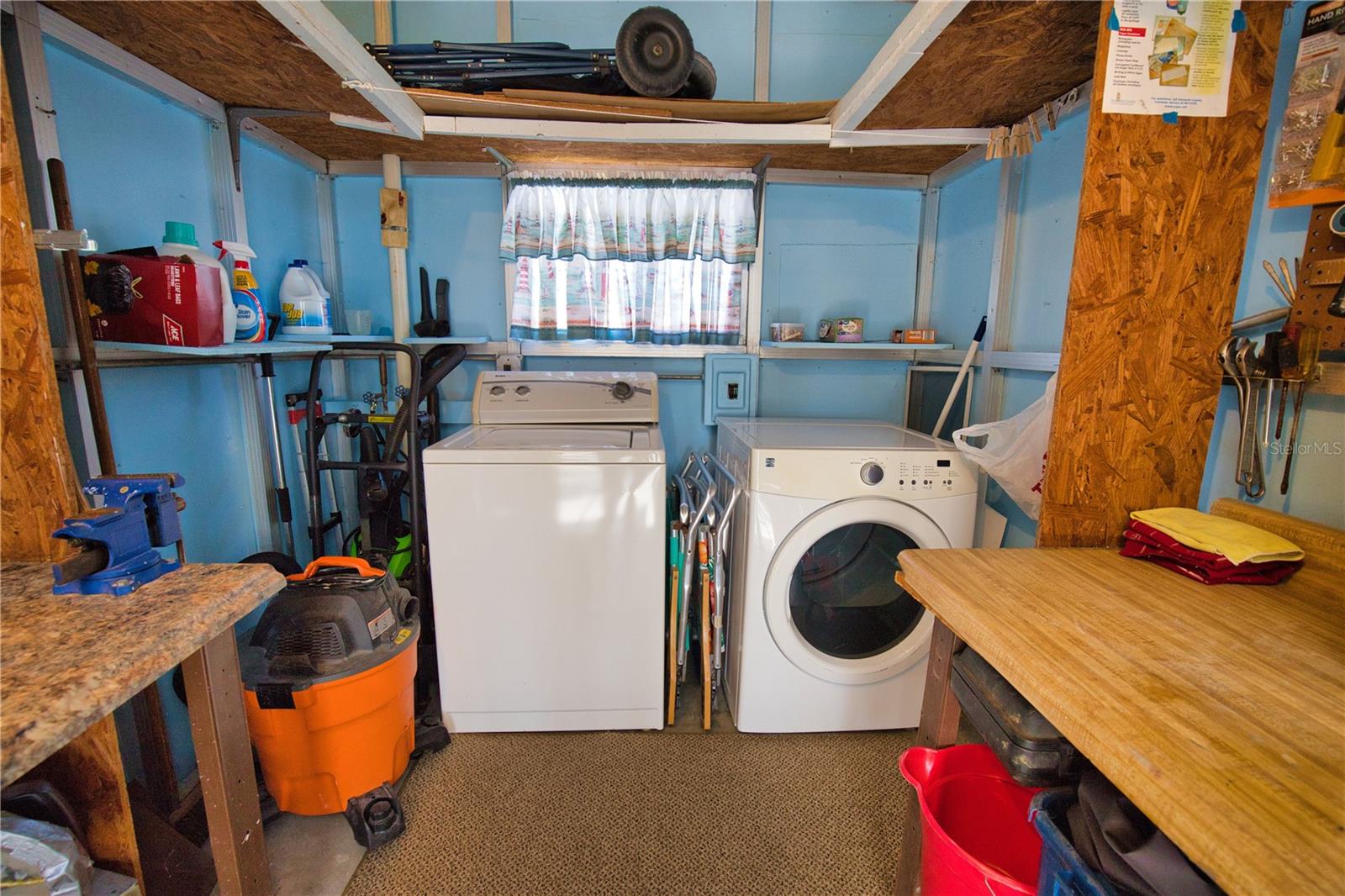 LA CASA MHP CO-OP - Residential