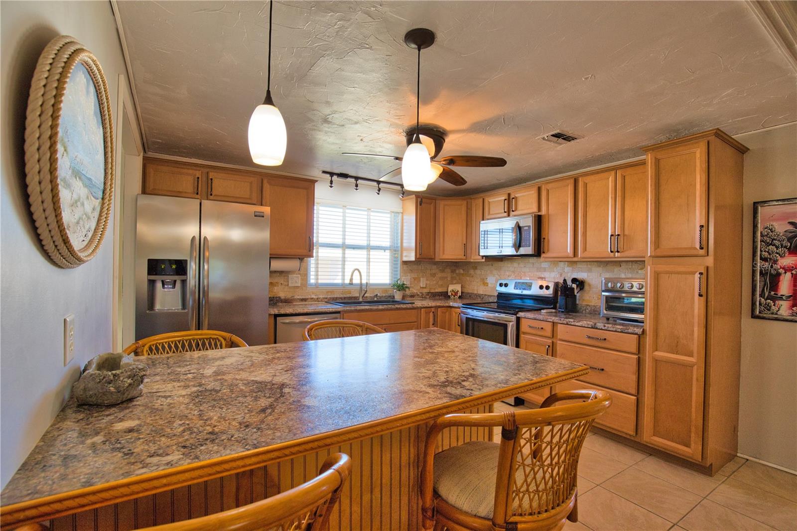 LA CASA MHP CO-OP - Residential