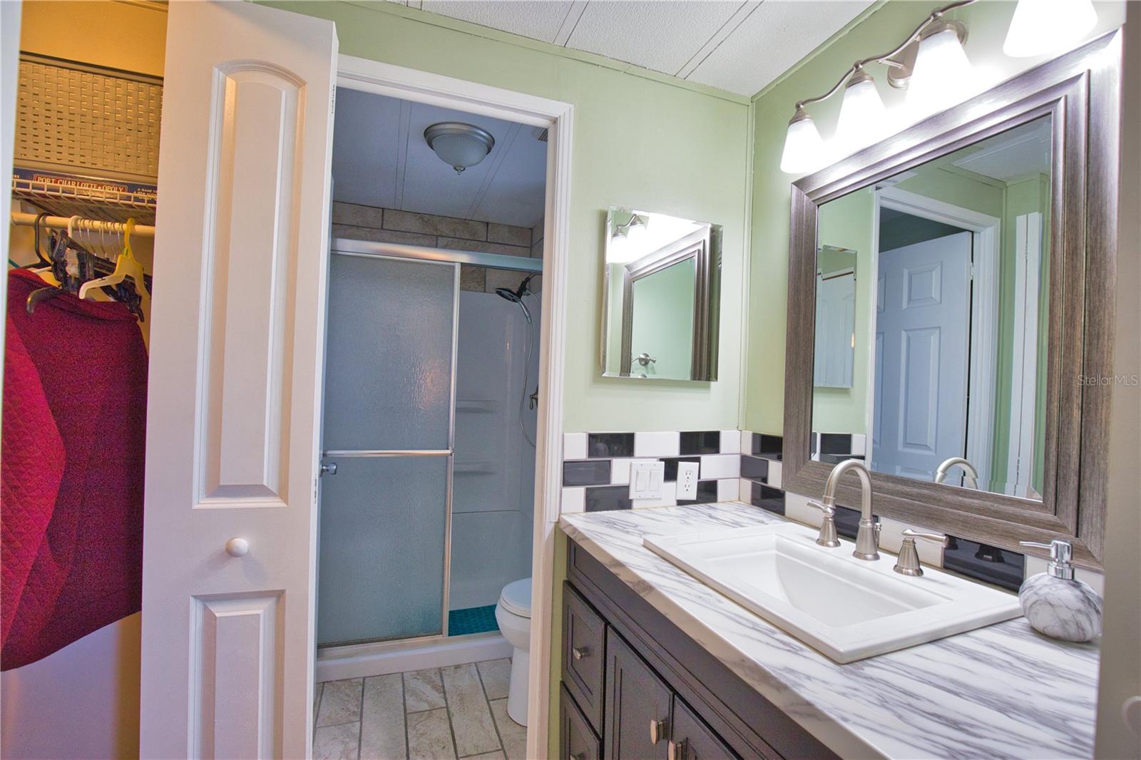 LA CASA MHP CO-OP - Residential