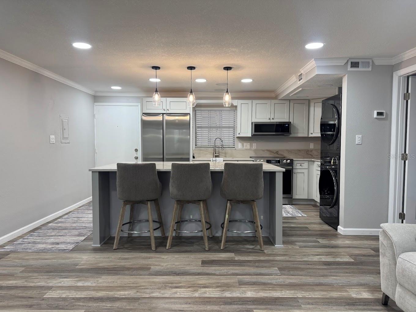 SABAL PALM GARDENS PH I - Residential