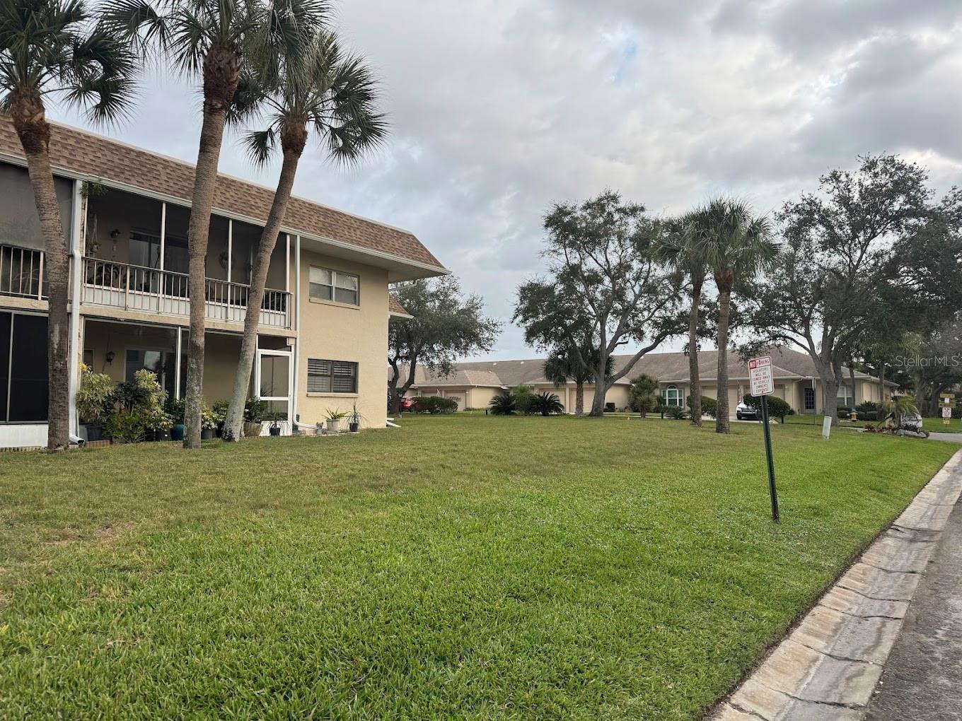 SABAL PALM GARDENS PH I - Residential