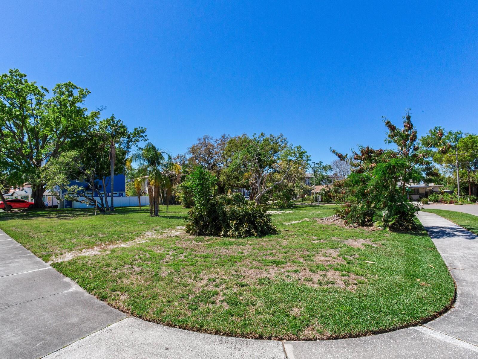 DAVIS ISLANDS PB10 PG52 TO 57 - Land