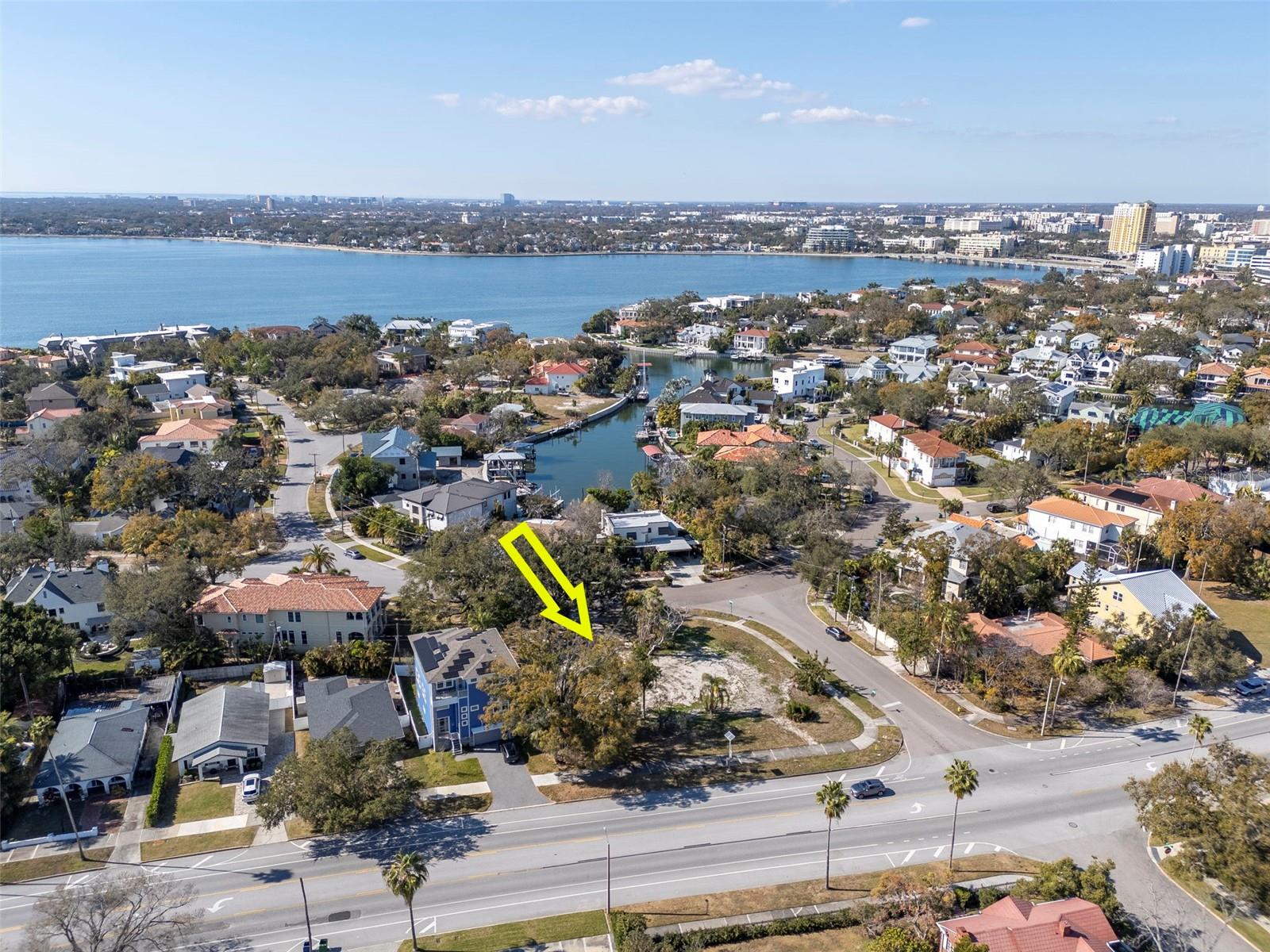 DAVIS ISLANDS PB10 PG52 TO 57 - Land