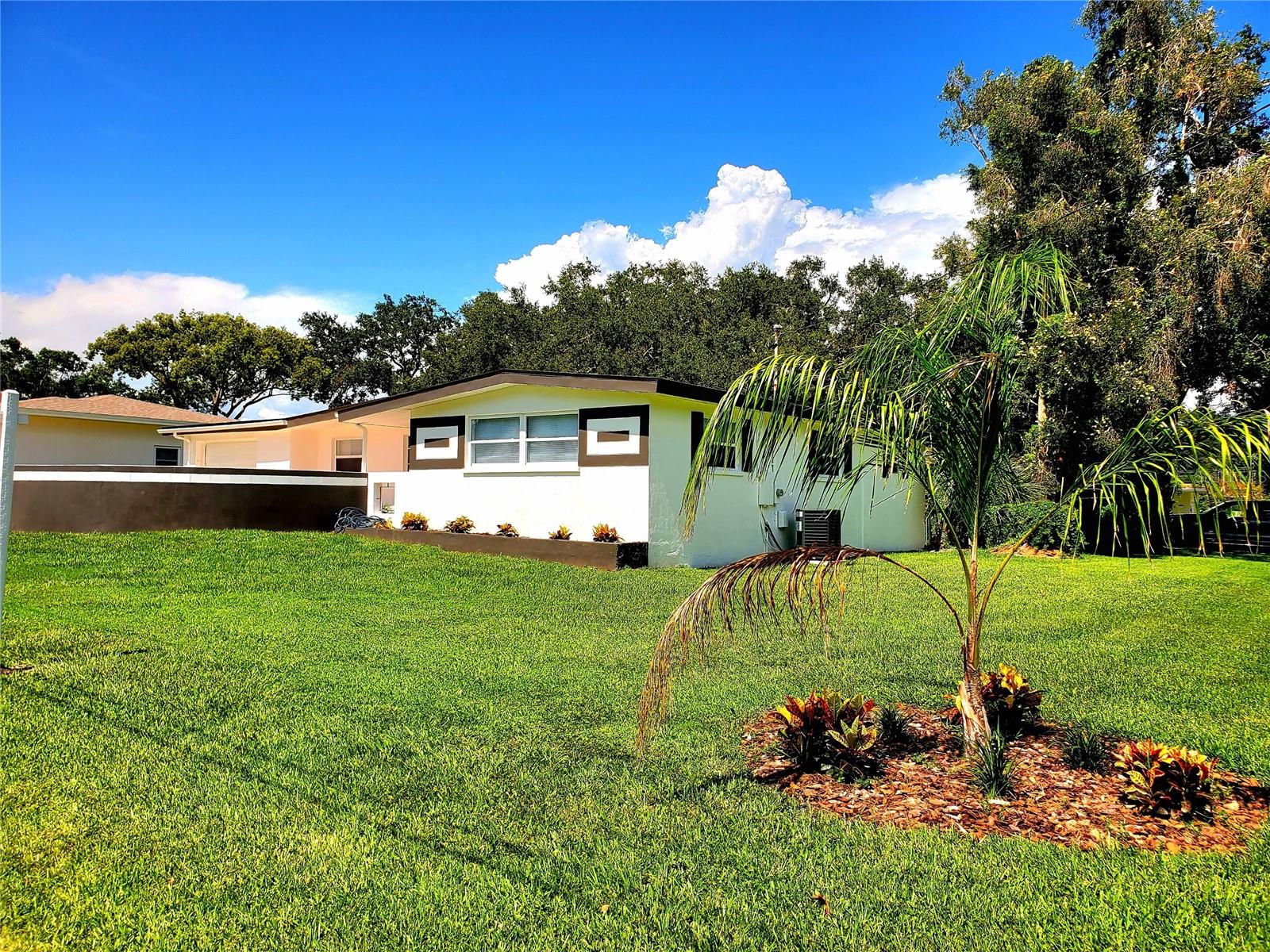1373 FAIRFAX ROAD