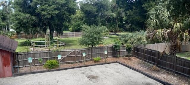 WALTS ADD 02 DELAND - Residential Lease