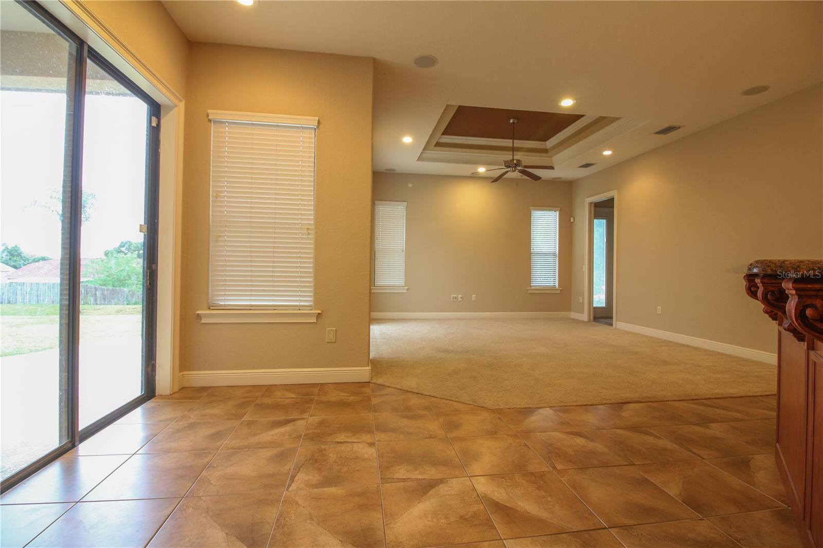 VINTAGE VIEW PH 02 - Residential Lease