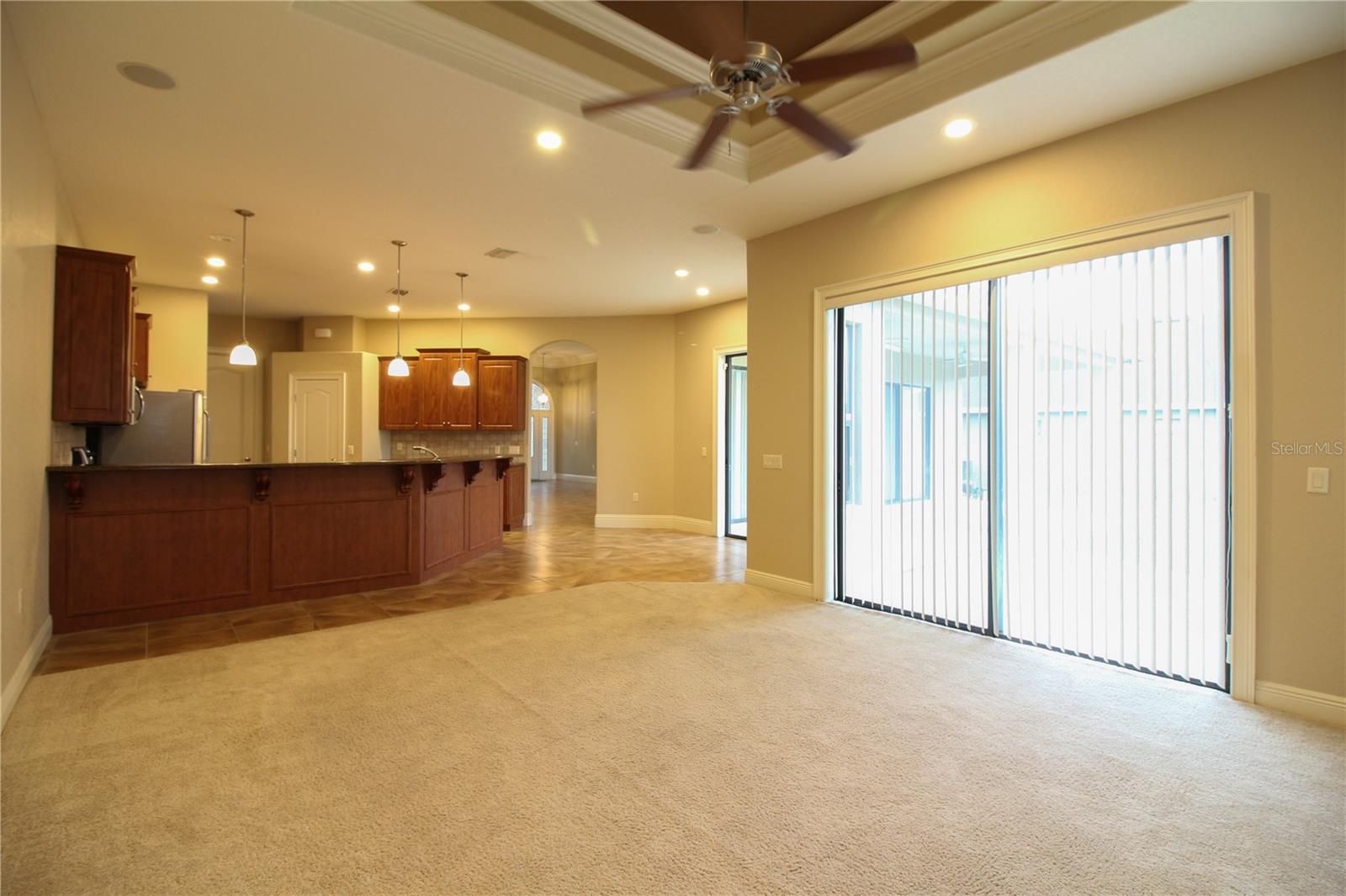 VINTAGE VIEW PH 02 - Residential Lease