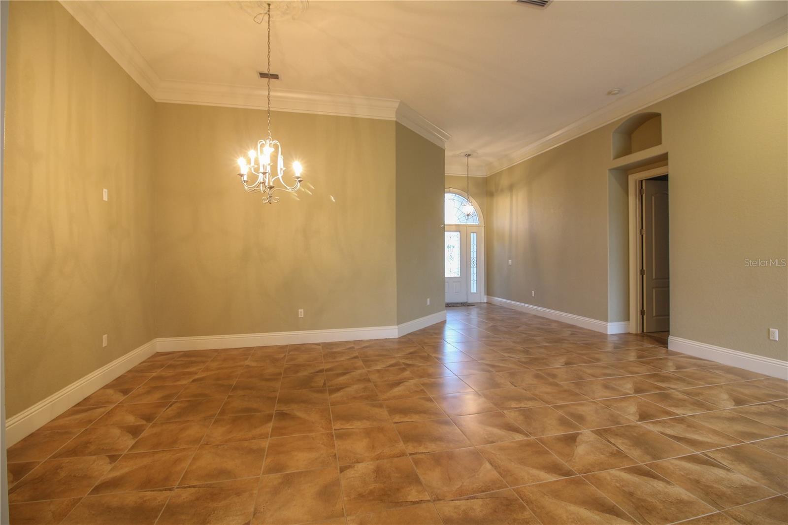 VINTAGE VIEW PH 02 - Residential Lease