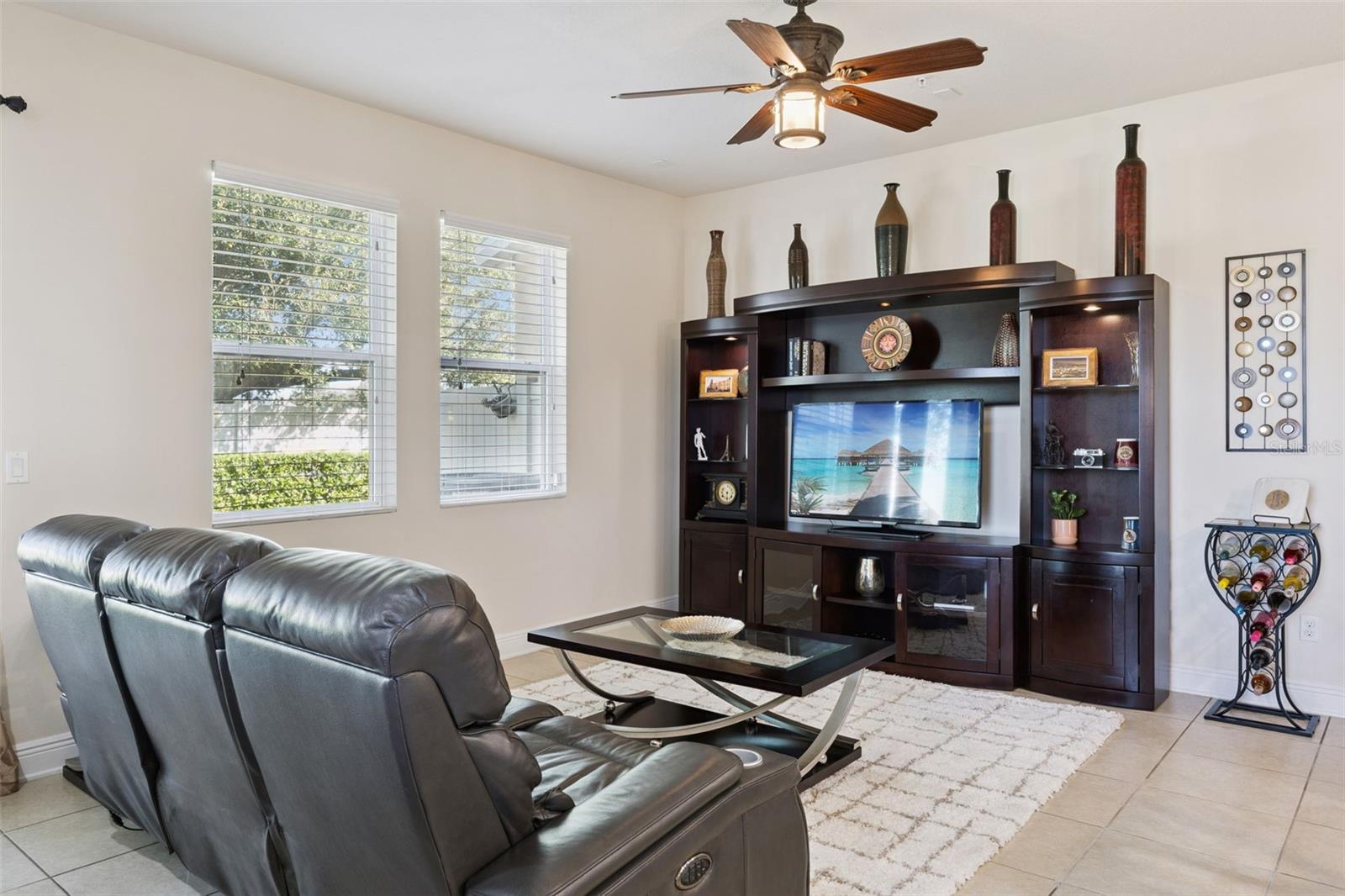 RESERVE/MDW LAKE A-I K M O Q T - Residential