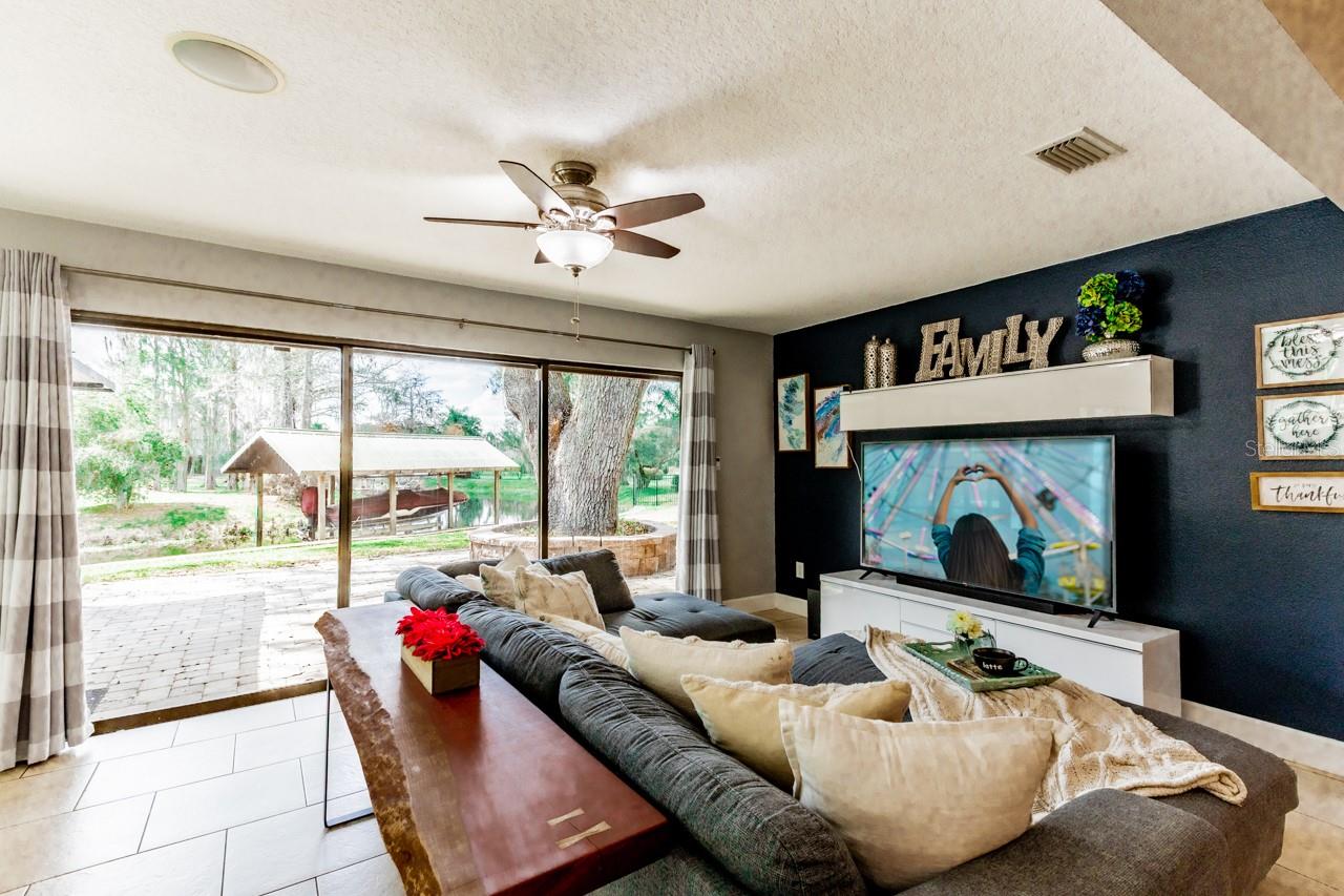 MAJESTIC OAKS - Residential