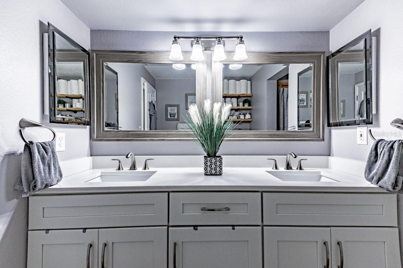 MAJESTIC OAKS - Residential