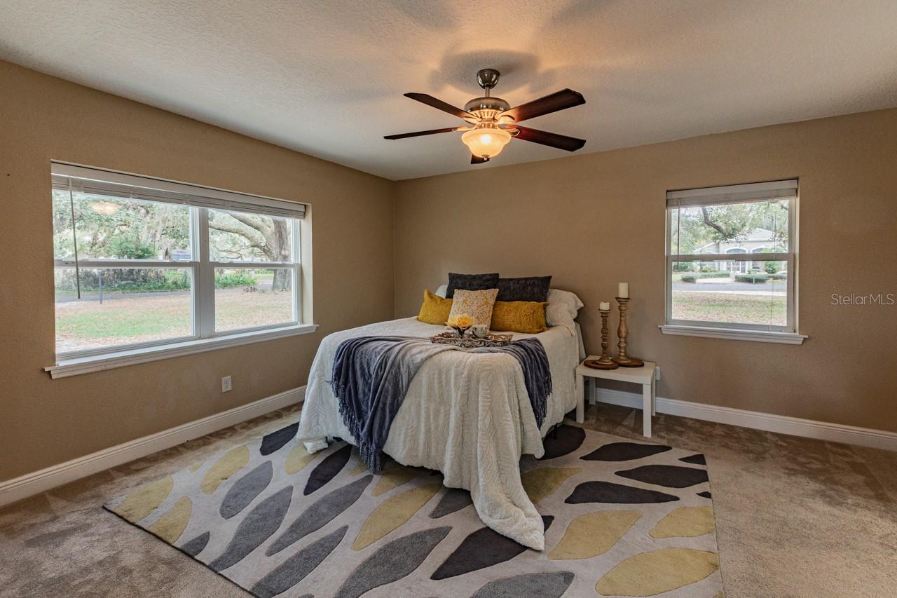 MAJESTIC OAKS - Residential