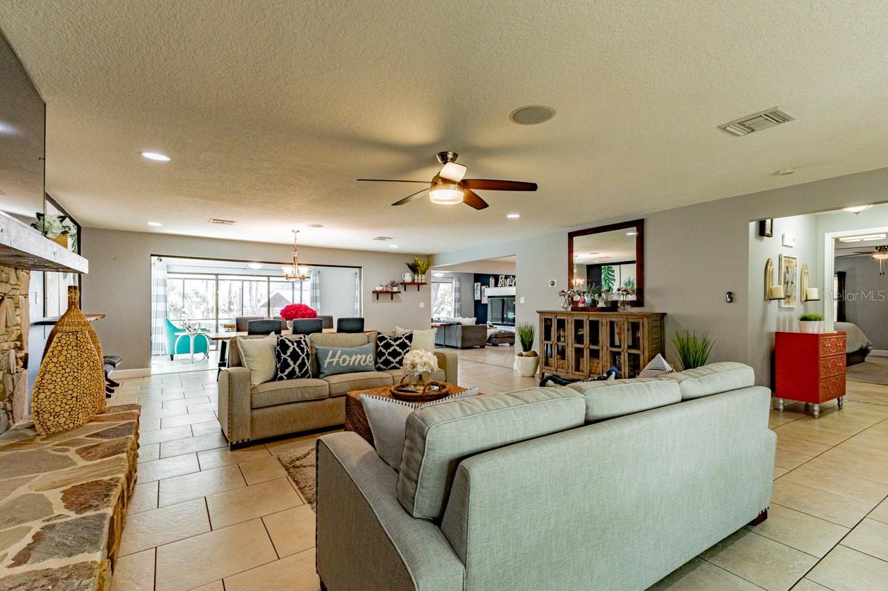 MAJESTIC OAKS - Residential