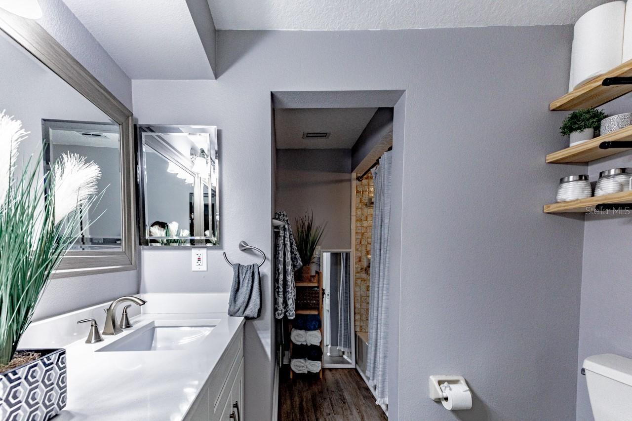 MAJESTIC OAKS - Residential