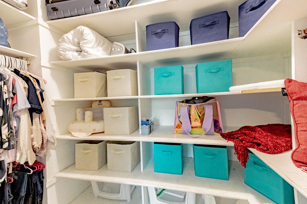 MAJESTIC OAKS - Residential