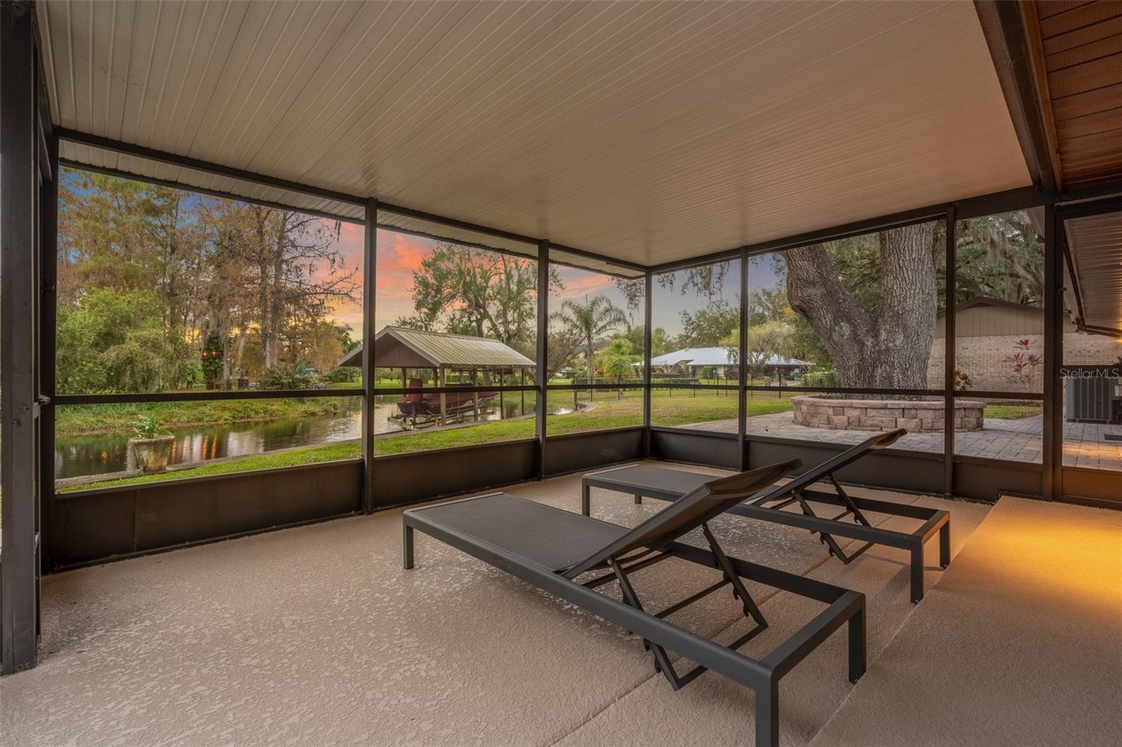 MAJESTIC OAKS - Residential