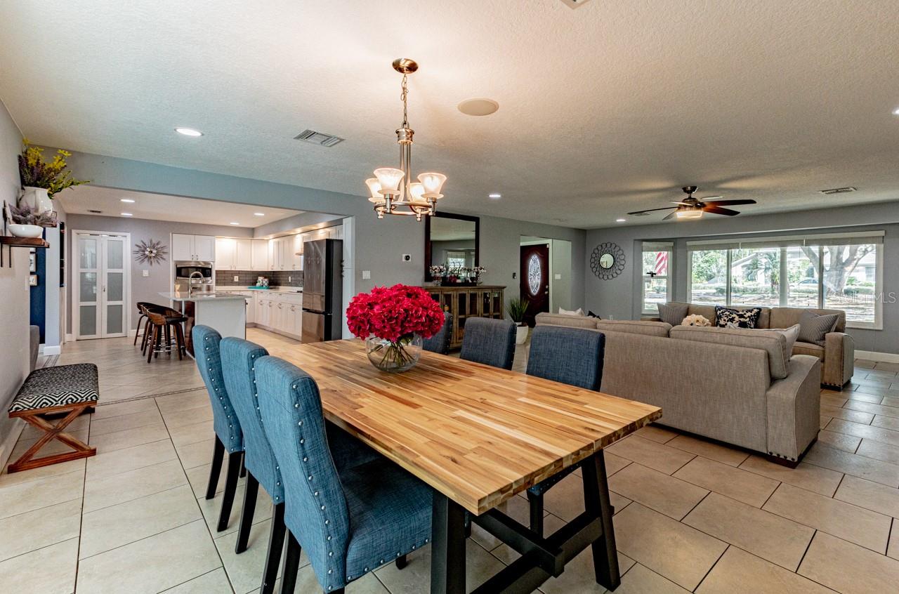 MAJESTIC OAKS - Residential