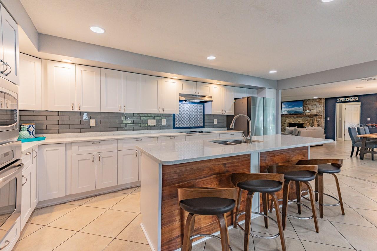 MAJESTIC OAKS - Residential