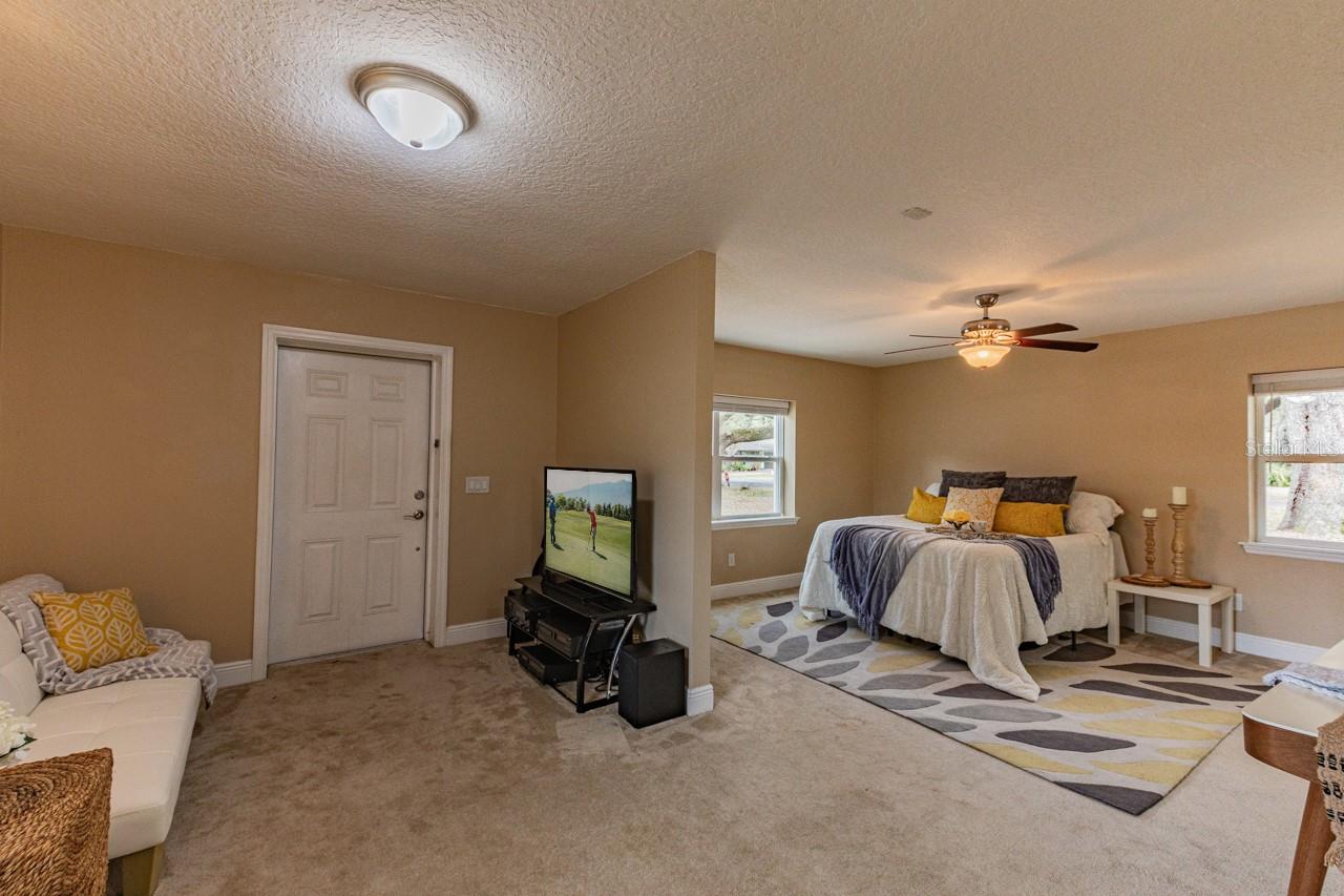 MAJESTIC OAKS - Residential