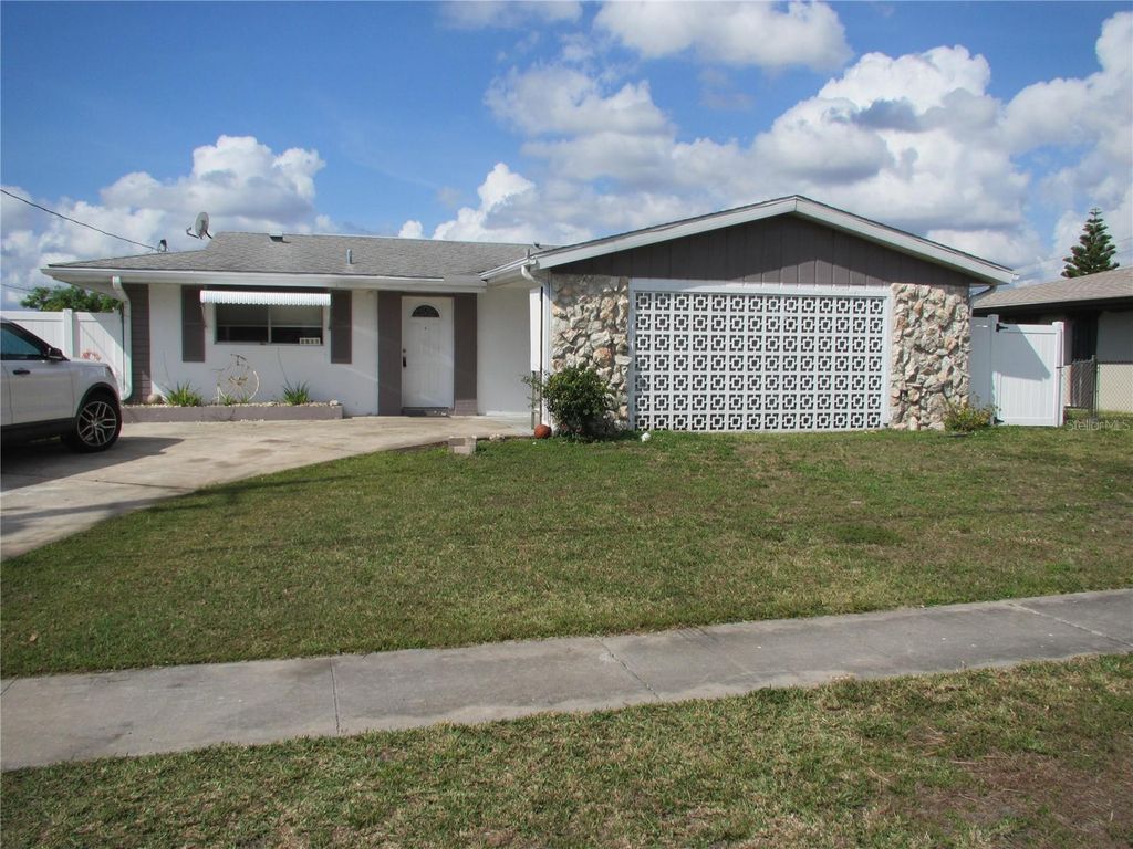 Photo of 2511 Conway Boulevard, Port Charlotte, FL 33952 (MLS # C7522863)