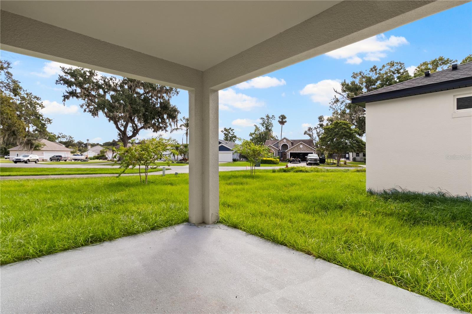 ARBORS OF LAKE HARRIS - Residential